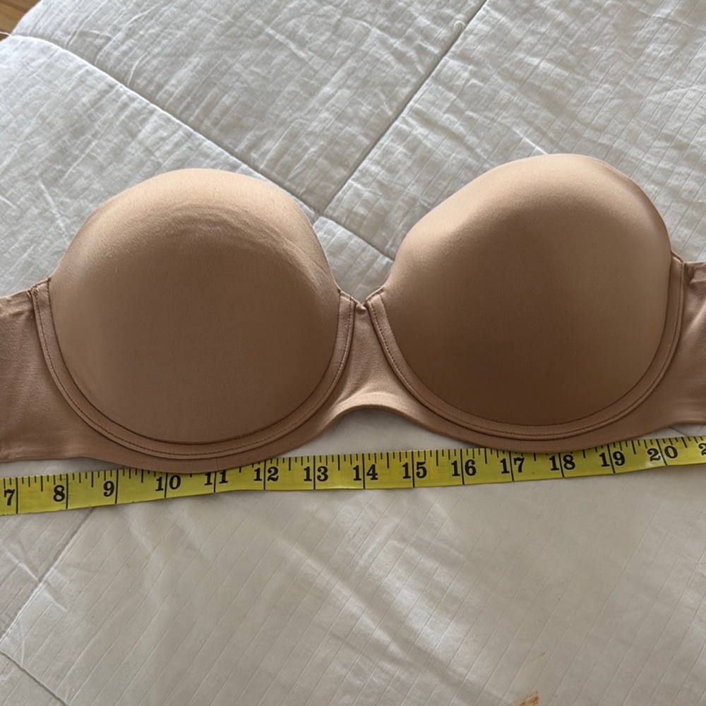 Victoria's Secret Strapless Cream Molded Cup Bra with Full Coverage